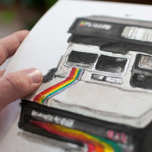Laden Sie das Bild in den Galerie-Viewer, "Polaroid Supercolor 635" Illustration

